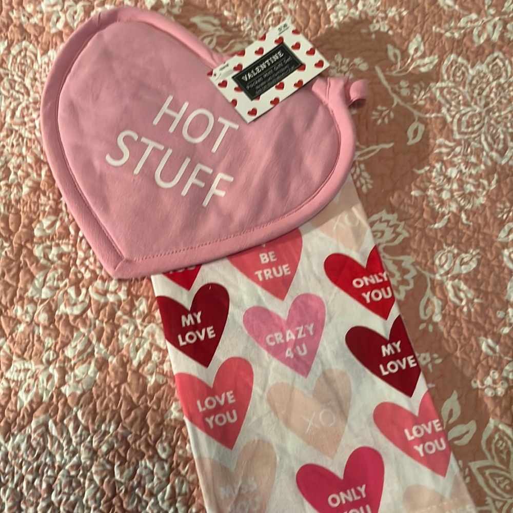 Valentine Pocket Mitt Gift Set